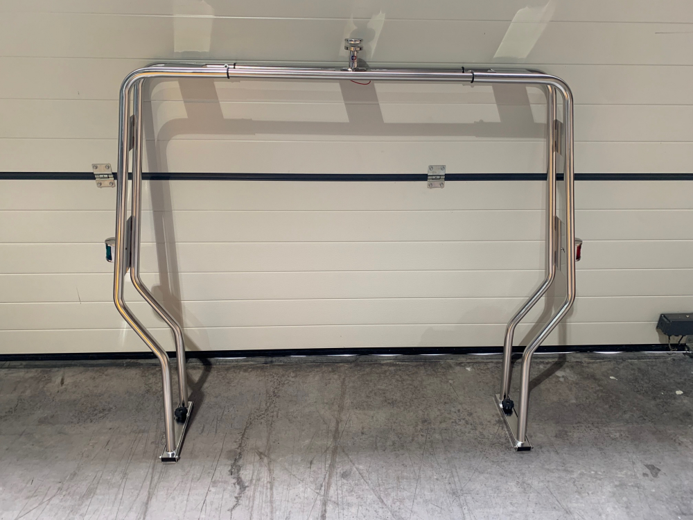 Geräteträger Ø40mm 125-180cm Montagebreite, für Schlauchboote