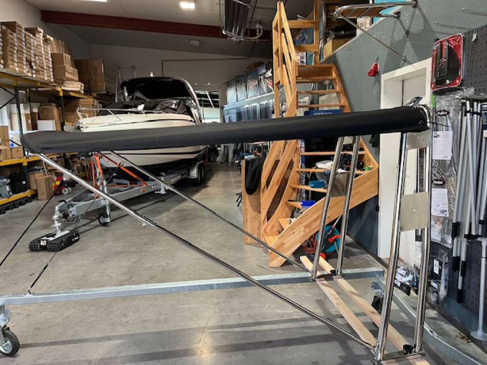 Bimini für Geräteträger "Motorboot" Stoff aus Sunbrella